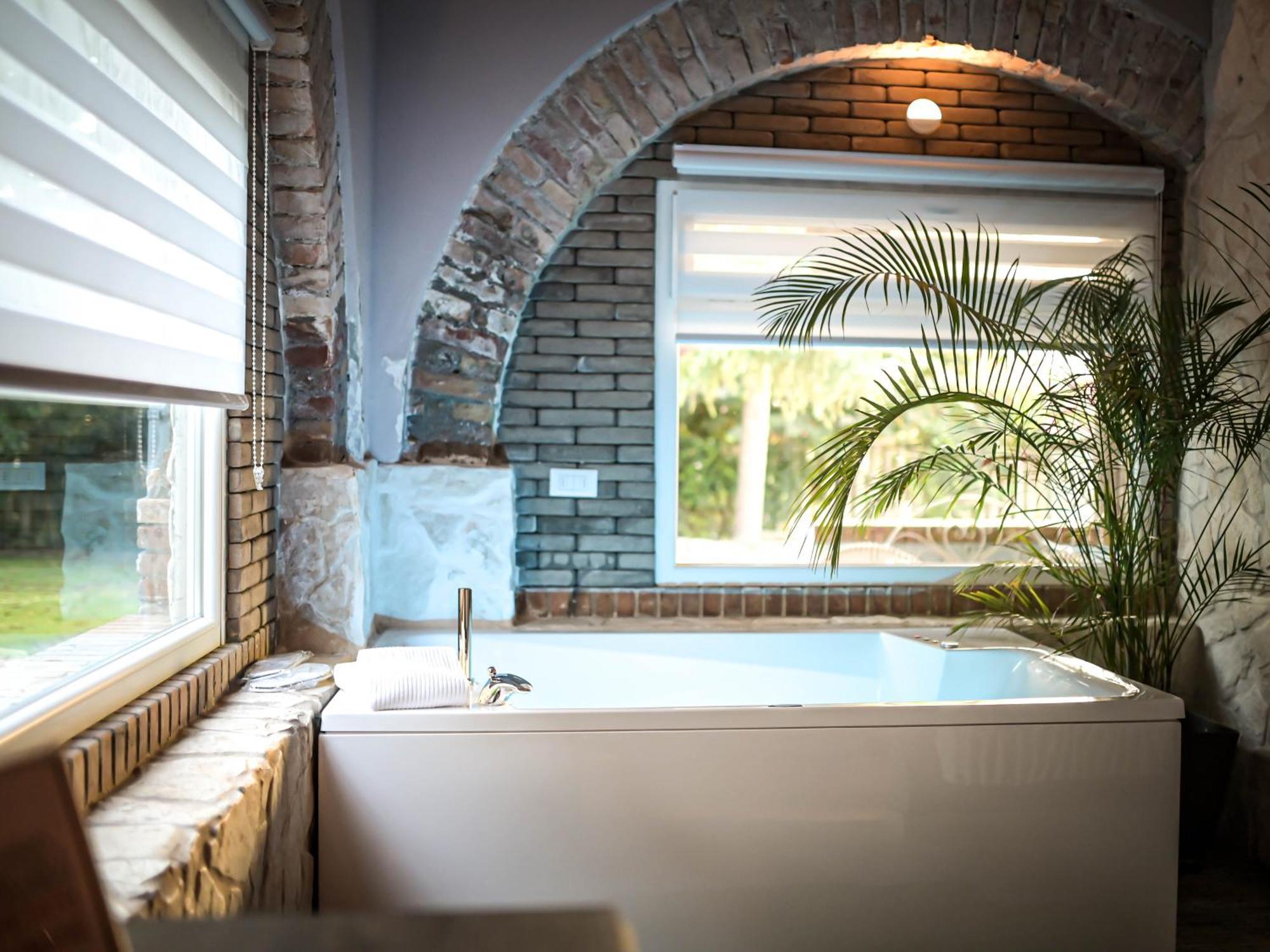 Paradise Ranch Hotel Borgo Sabotino Kültér fotó